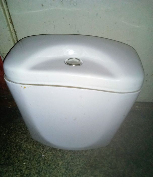 Унитаз с бачком б/у