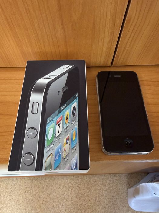 Vand iPhone 4 32gb