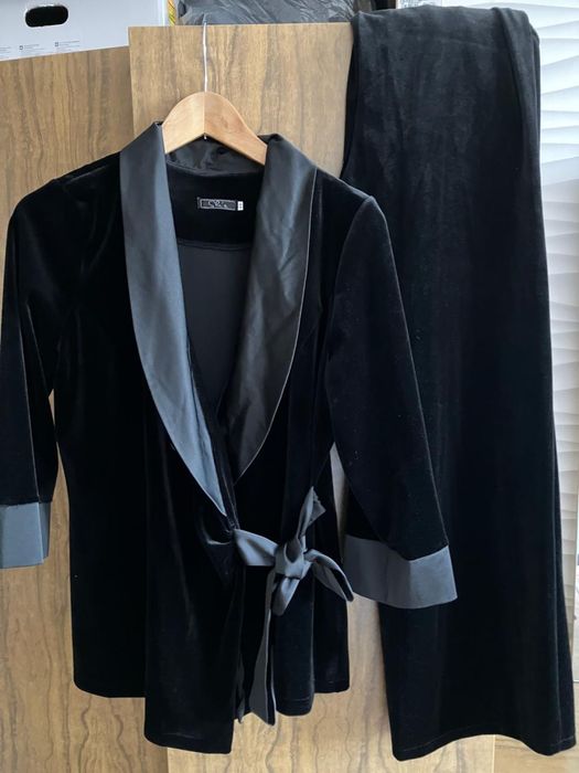 Одежды кардиганы, платье, костюм