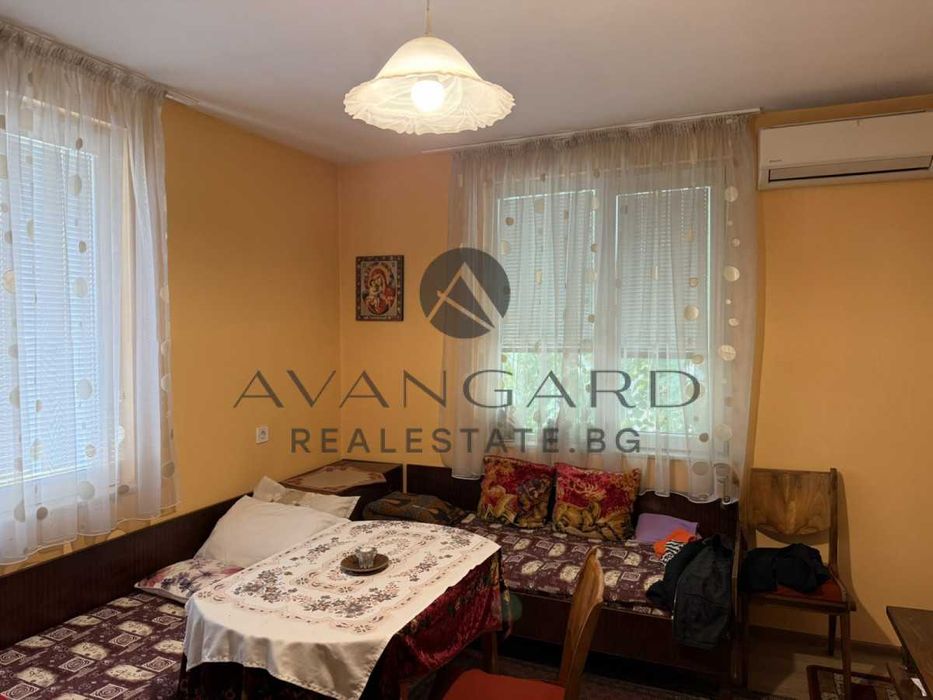 Продава се Етаж от къща в Пловдив, Христо Смирненски - 92 кв.м за 1950 €/кв.м - Снимка #1