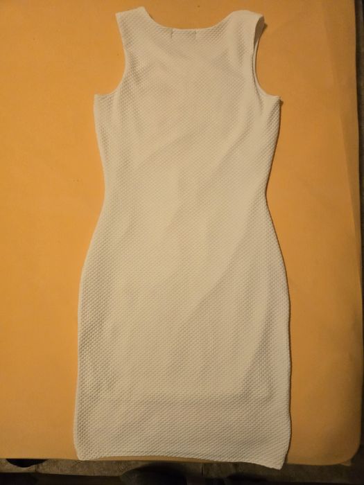 Rochie alba cu biluțe roz marimea S