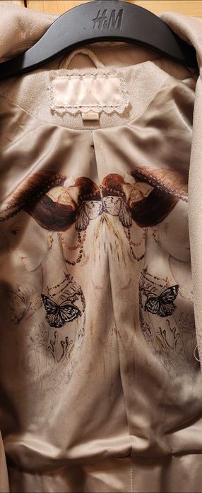 Изключително красиво манто на Junona. Ново обличано веднъж по- повод!