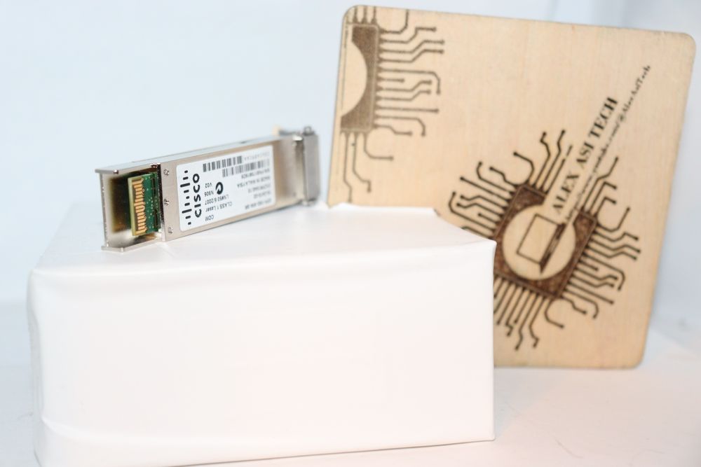 Transceiver XFP CISCO XFP-10G-MM-SR 10-2410-02 10Gbase-SR MMF 300m