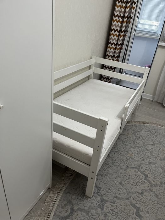 Детская Кровать с матрасом