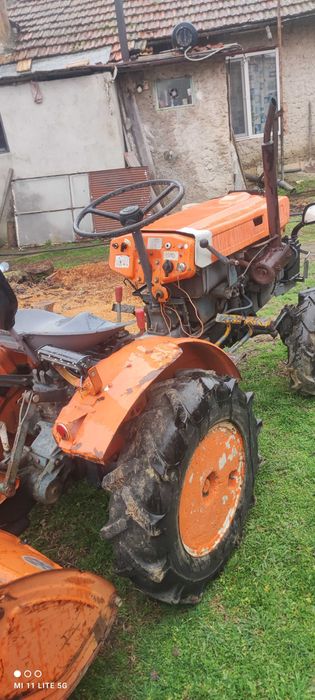 Трактор Кубота B6000