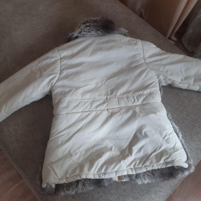 Куртка на девочку