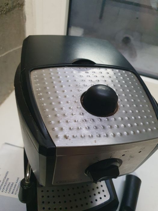 Кофеварка Delonghi