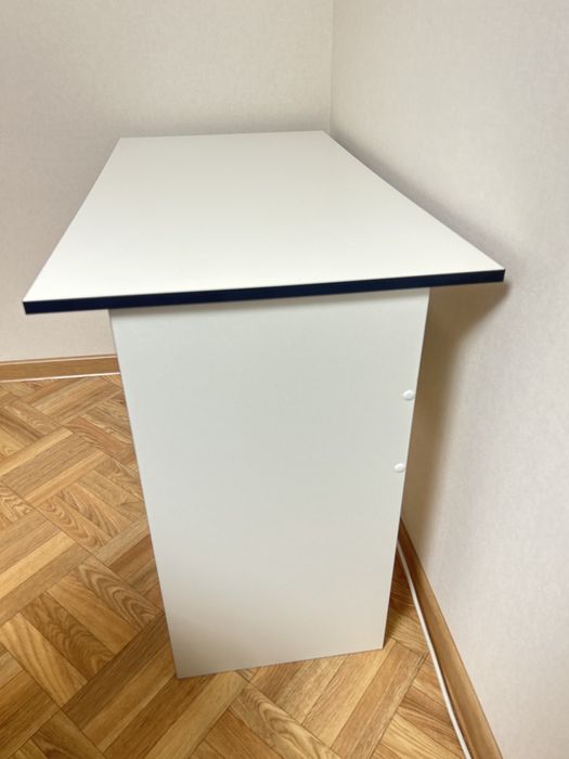 Стол компьютерный