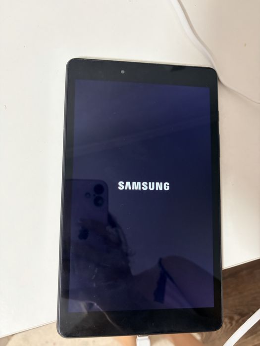 Планшет самсунг ддя детей играть и смотреть ютуб