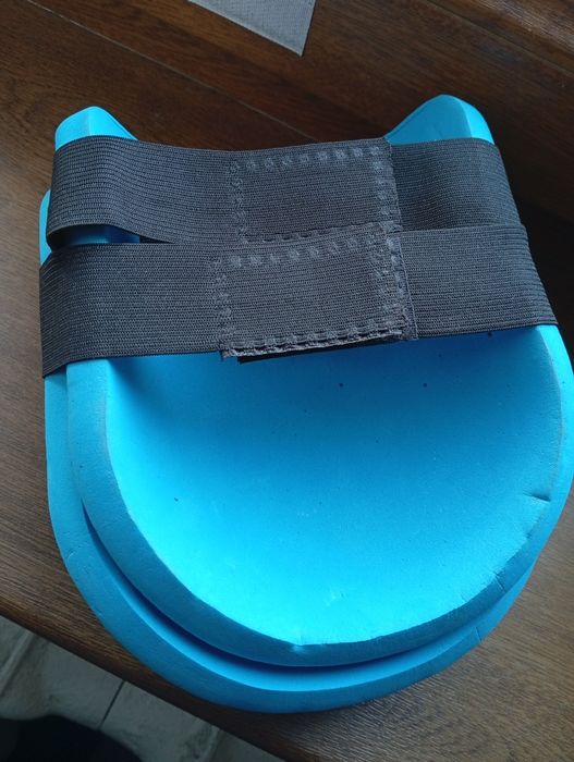 Наколенники строительные