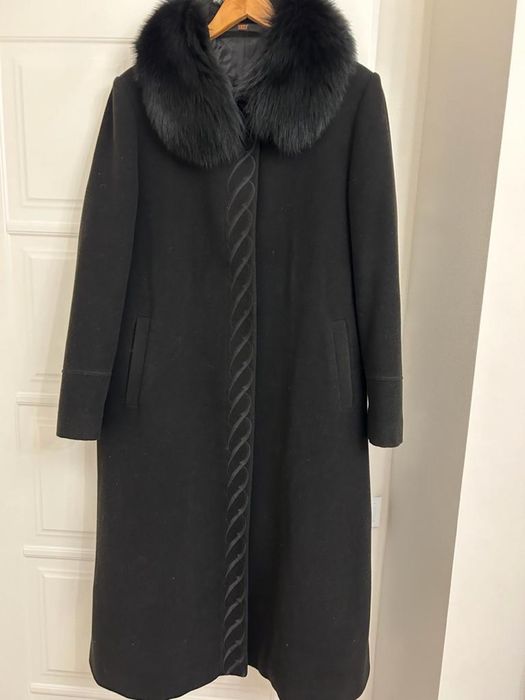 Продам зимнее пальто