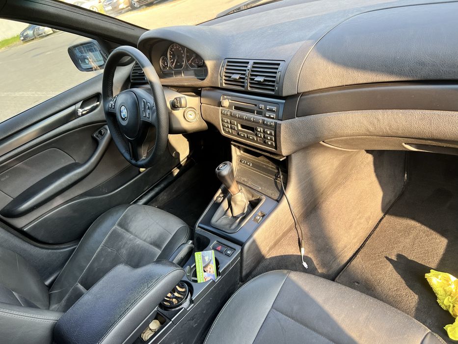 BMW 3 Series 2004 — imagine 5