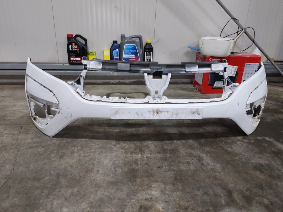 Bara fata Sandero 3 originală defecte 2 fisuri merge reparată