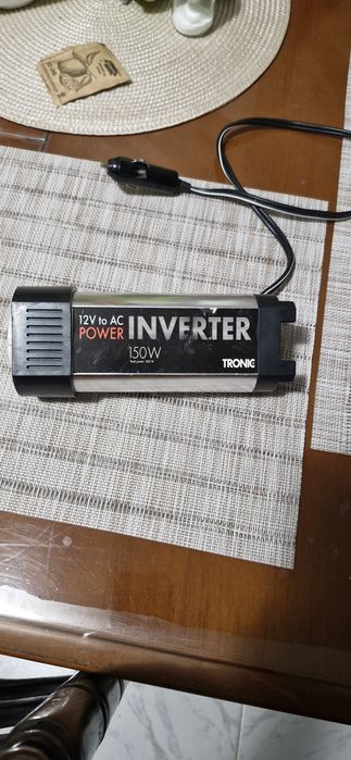 Продавам инвертор 12v,220v.