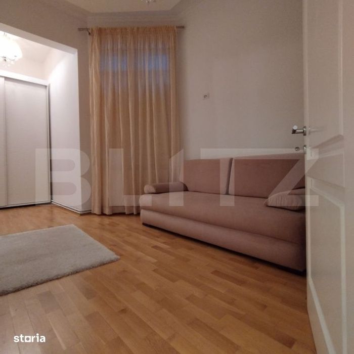 Apartament 3 camere, 128.89 mp, zona Neptun