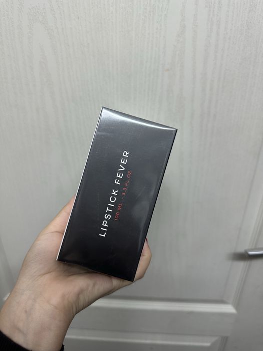 Juliette has a gun lipstick fever