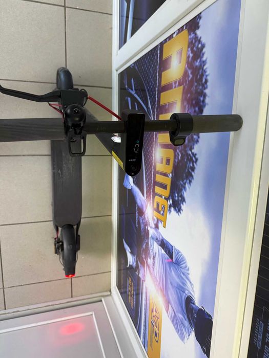 Trotineta electrica Xiaomi Electric Scooter 4  AGP Amanet Cod 2654