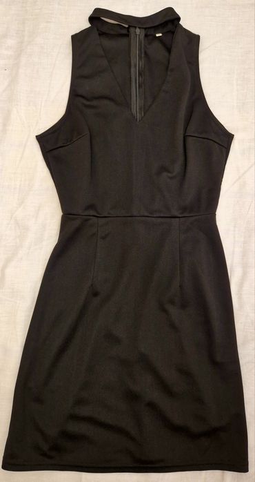 Rochie neagra de seara eleganta
