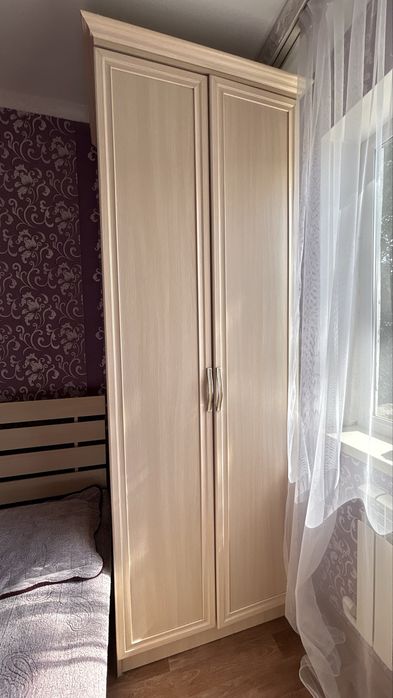 СРОЧНО!!! Продам двухдверный шкаф