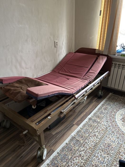 кровать медицинская