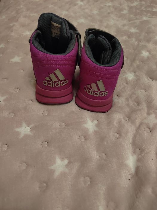 Адидас високи сникърси 28.5