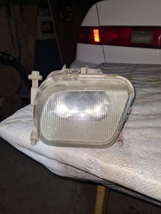 Продам противотуманку