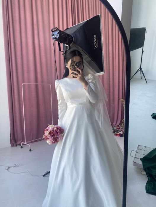 Продаётся свадебное платье