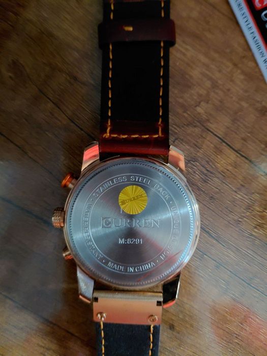 Соат сотилади CURREN
