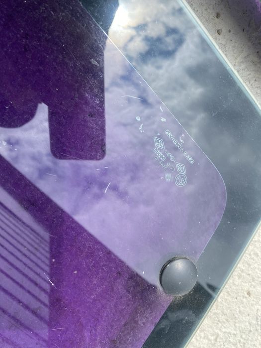 Geam fix stanga geam fix dreapta Logan Mcv