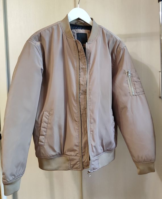 Стильный бомбер C&A (Германия)