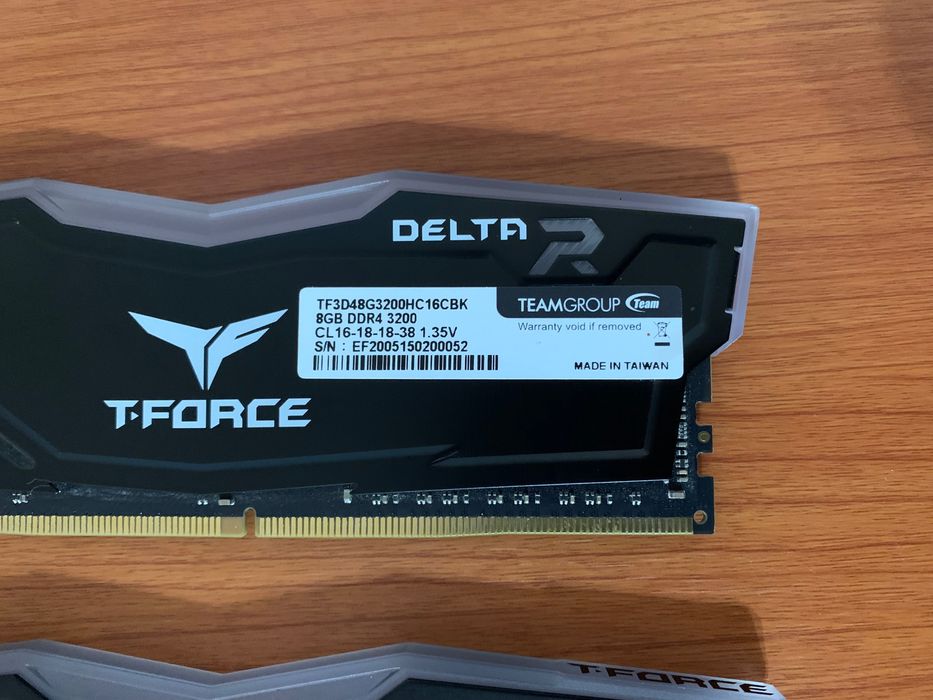 Team Group T-FORCE DELTA RGB 16GB (2x8GB) DDR4 3200Mhz