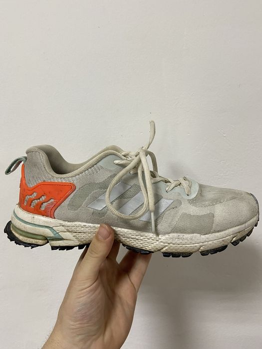 Adidas Кроссовки