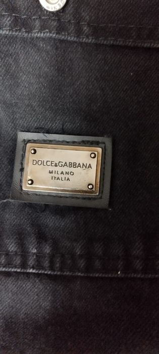 Vând jacheta jeans tip camasa