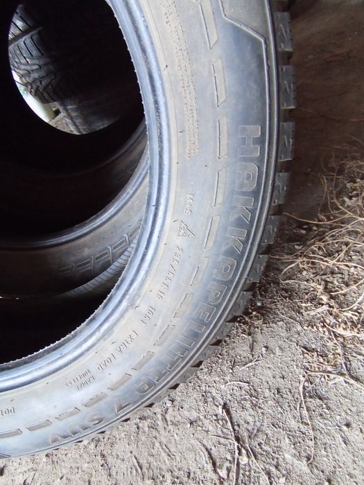 шины комплект 235/55/19