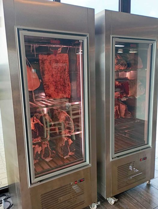 DRY AGER хладилник за зреене на месо