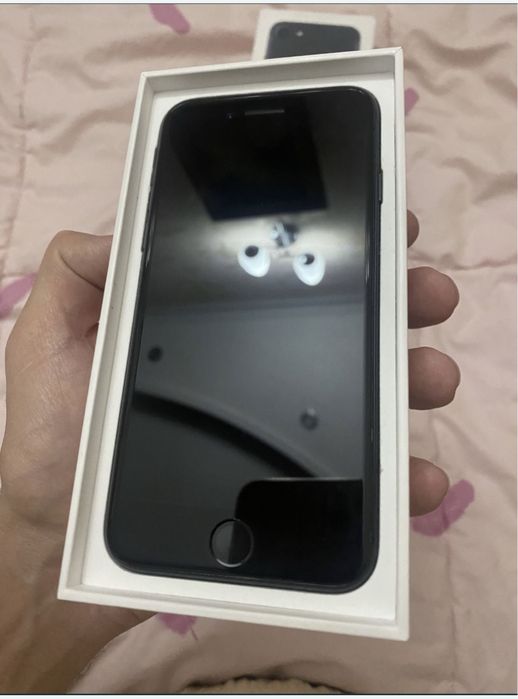 iPhone 7 в идеал 128 гб