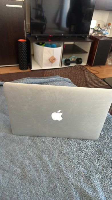 MacBook 13'' Air 2015, i5, 8GB RAM, 128 GB SSD