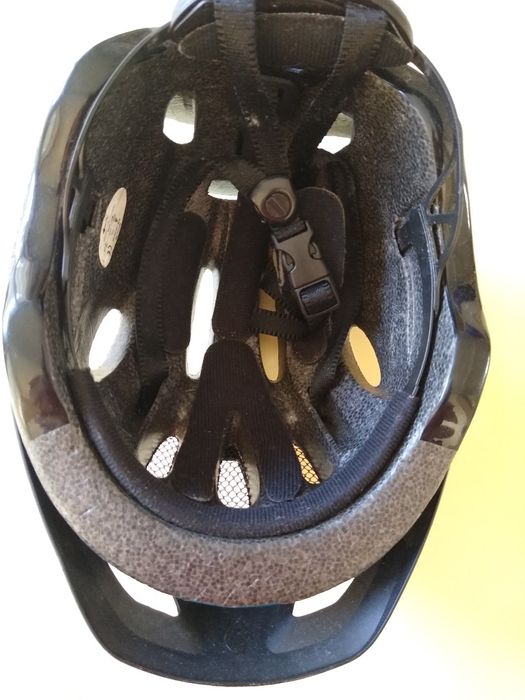 Детска вело каска SPEQ