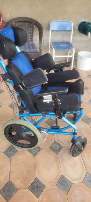 Коляска для инвалидов