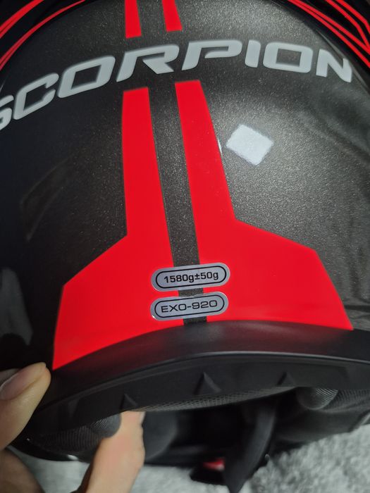Casca moto Scorpion Exo-920