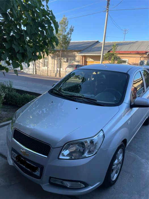 Продается своя машина Chevrolet Nexia 3 silver