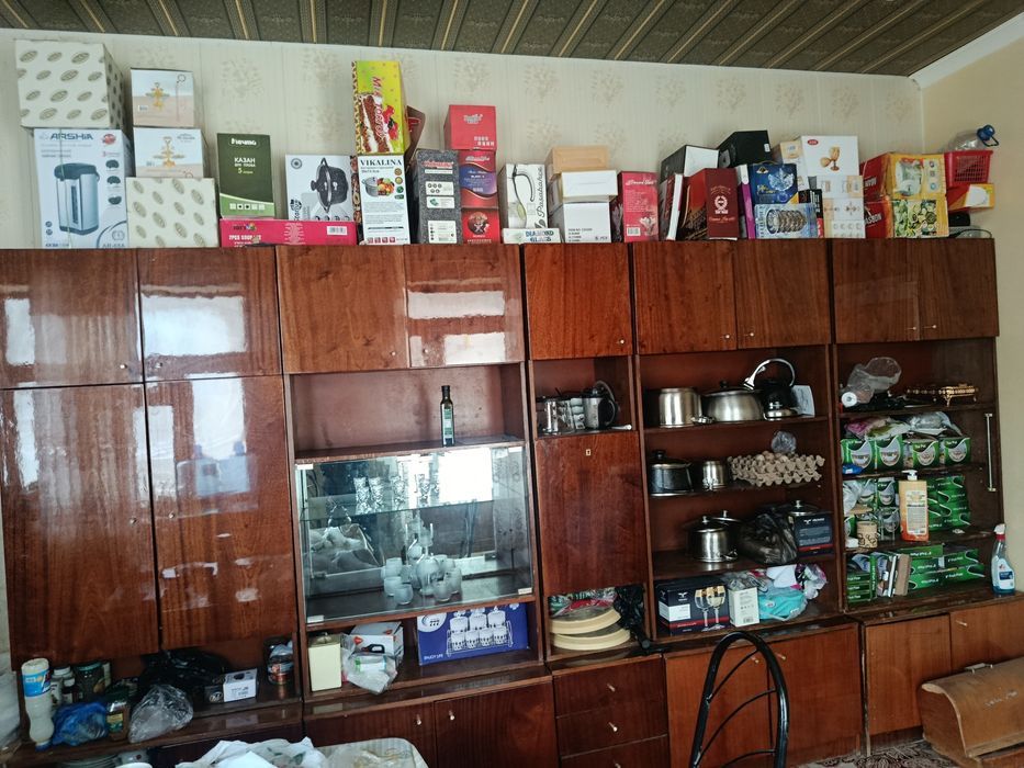 Stenka sotiladi narxi kelishamiz