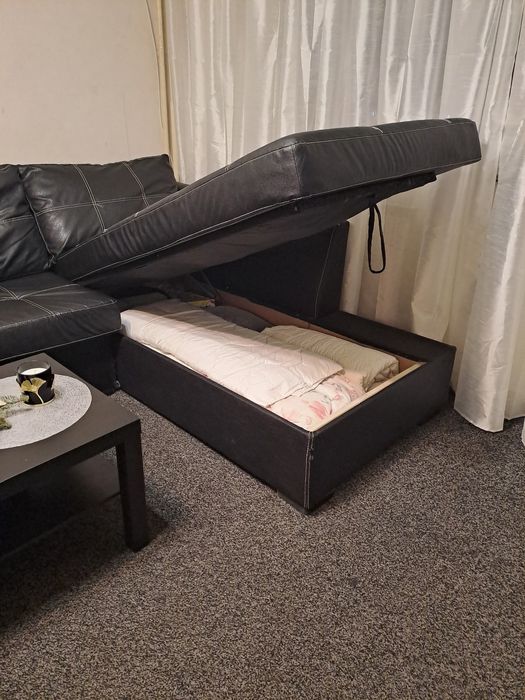 Продавам ъглов диван