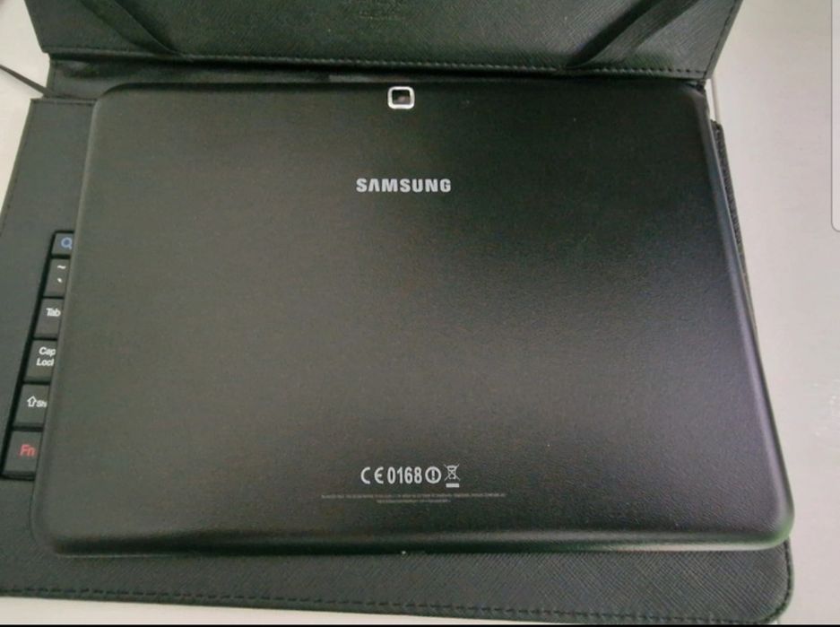 Samsung Galaxy Tab 4 10.1 LTE SIM wifi + tastatura