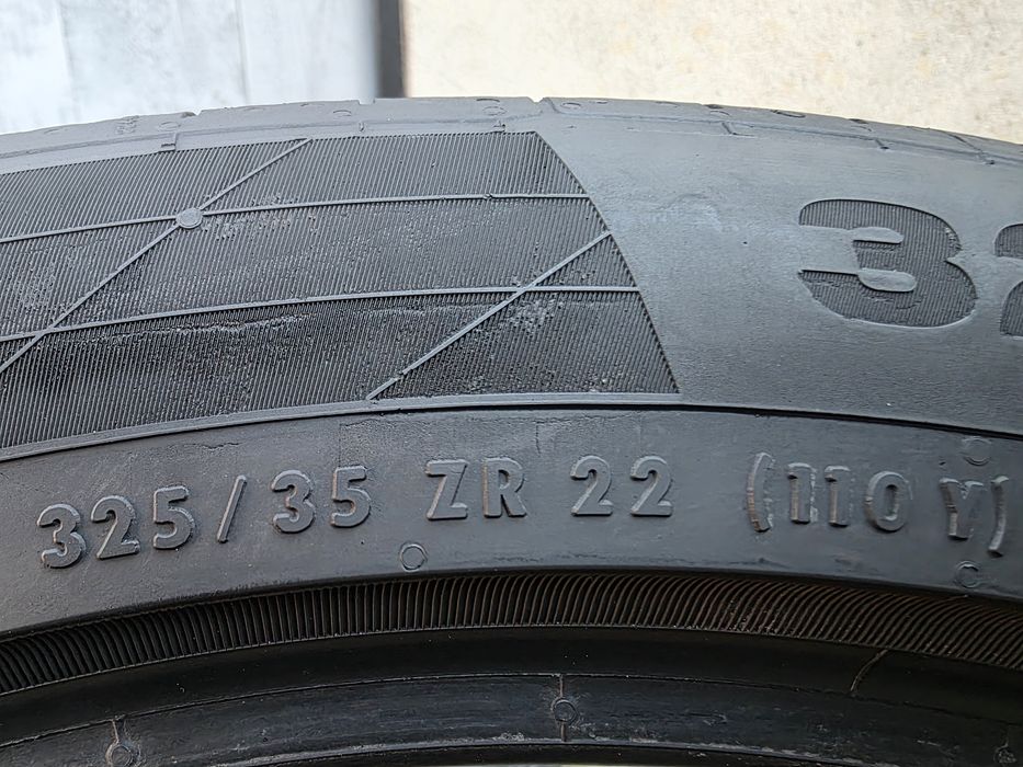 Vând două anvelope de vara continental 325 35 22 dot  0723