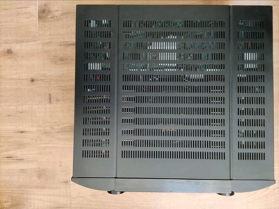 Продавам ресивър Marantz SR8012, AKM DACs