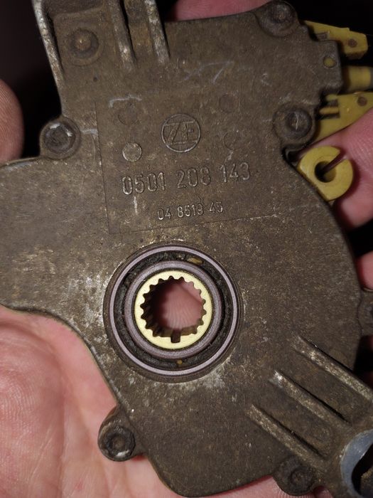 Селектор Ауди A6 C4 (4HP18)