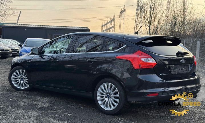 Haion cu luneta Ford Focus 3 [2011 - 2015]