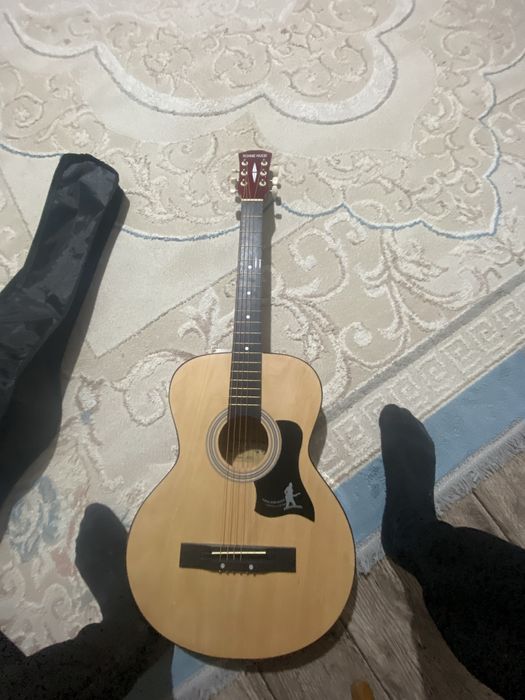 гитара акустическая