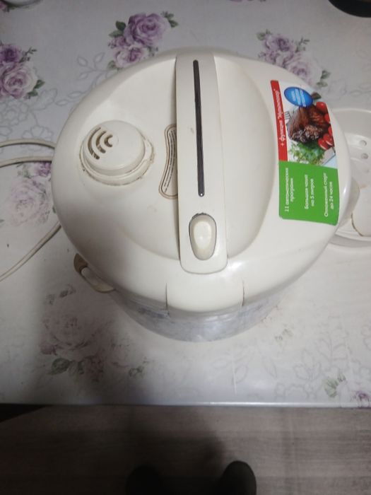 Продам мультиварку